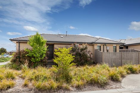 Property photo of 2 Ambrosia Way Beveridge VIC 3753