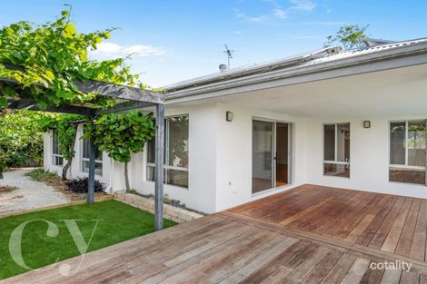 Property photo of 24A Lee Avenue Hilton WA 6163