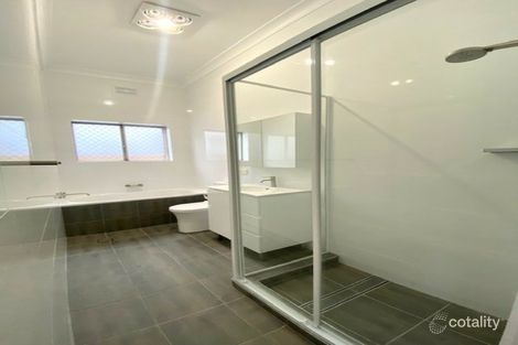 Property photo of 32 Park Parade Bondi NSW 2026