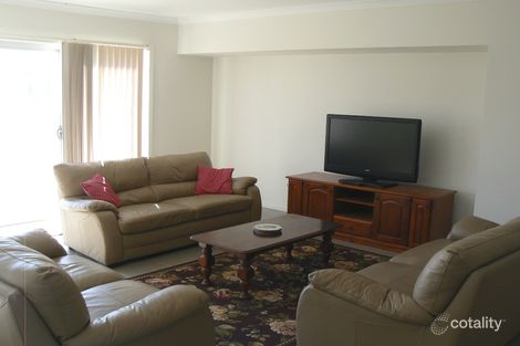 Property photo of 10 Barton Place Marengo VIC 3233