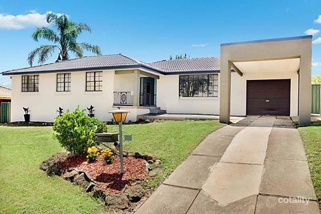 Property photo of 16 Ardrossan Crescent St Andrews NSW 2566