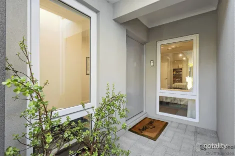 Property photo of 176A Cobb Street Doubleview WA 6018