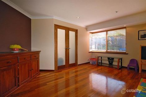 Property photo of 10 Comstock Way Woodvale WA 6026