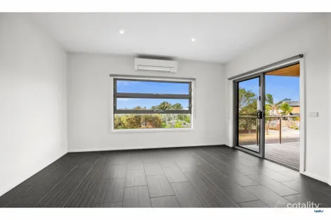 Property photo of 1A Scammell Crescent Torquay VIC 3228