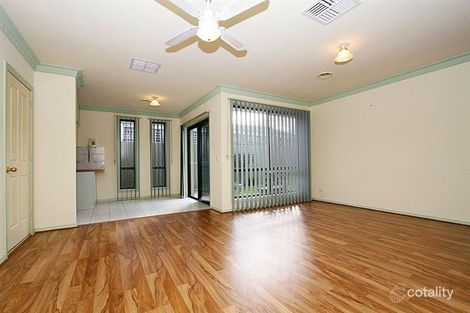 Property photo of 2/8 Hayley Court Mill Park VIC 3082