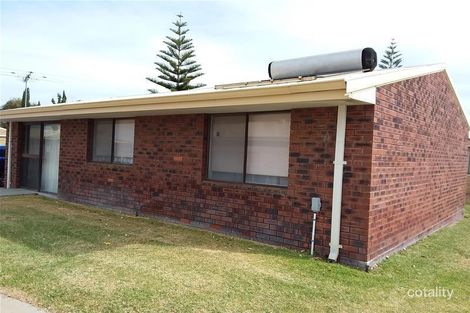 Property photo of 2/2 Casuarina Crescent Jurien Bay WA 6516