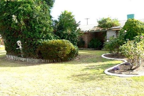 9 Montgomery Dr, Eaton, WA 6232