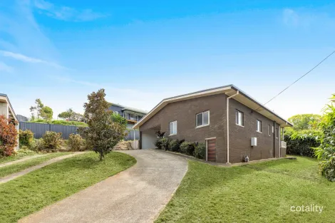 106 FOLEY RD, WOOMBYE, QLD 4559