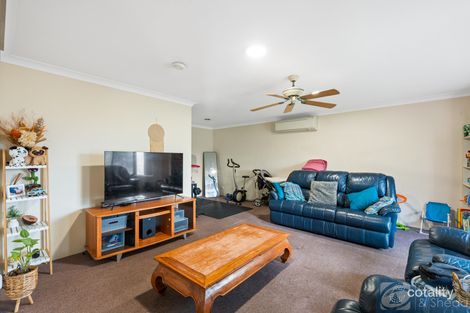 Property photo of 5 Chiverton Place Beldon WA 6027
