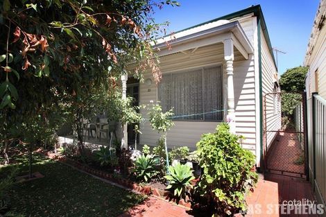 Property photo of 11 Fitzroy Street Footscray VIC 3011