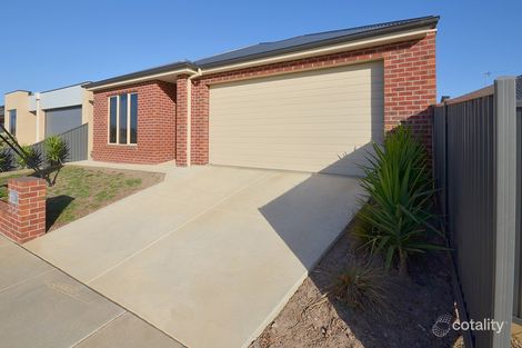 Property photo of 53 Oshannassy Parade Lucas VIC 3350