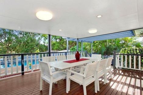 Property photo of 32 Leslie Street Bardon QLD 4065