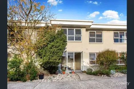 62 Davey St, Frankston, VIC 3199