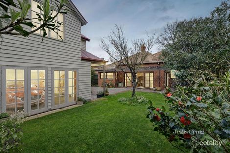 Property photo of 102 Emo Road Malvern East VIC 3145