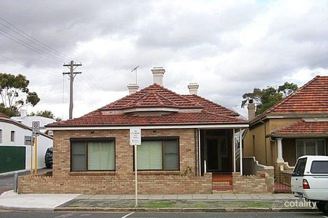 220 South Tce, Fremantle, WA 6160