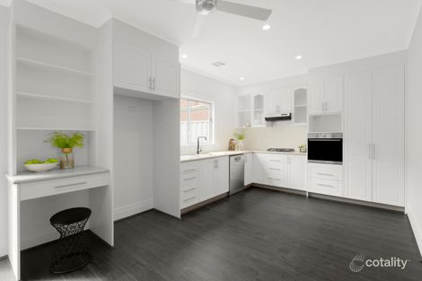 Property photo of 1/149 Kangaroo Road Hughesdale VIC 3166