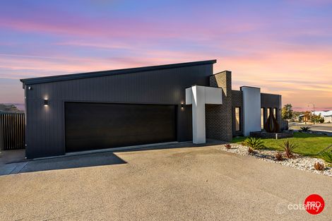 19 Cumberland Tce, Strathfieldsaye, VIC 3551