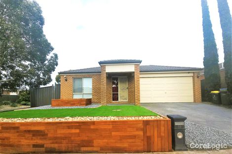 Property photo of 32 Mundi Crescent Manor Lakes VIC 3024