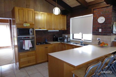 Property photo of 67 Bellara Drive Mooroolbark VIC 3138