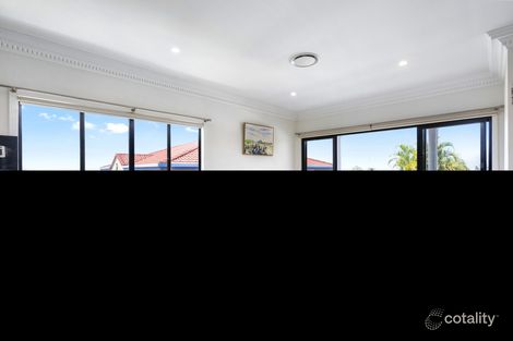 1/5 Rivage Ct, Highland Park, QLD 4211