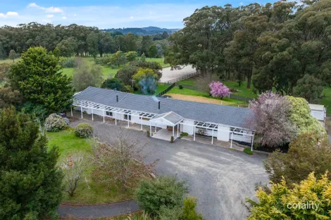 183 HARPERS RD, WOODEND, VIC 3442