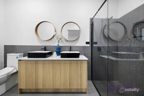 Property photo of 12 Puckle Avenue Mickleham VIC 3064