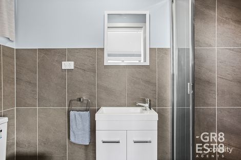 2/51 Franleigh Dr, Narre Warren, VIC 3805