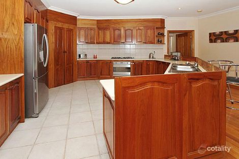Property photo of 15 Allenby Road Hillside VIC 3037