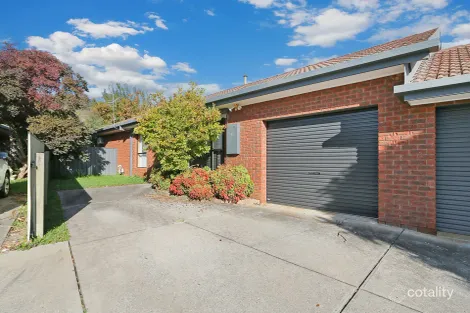 2/9 Page Ct, West Wodonga, VIC 3690