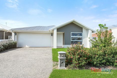 38 Fairweather Bvd, Highfields, QLD 4352