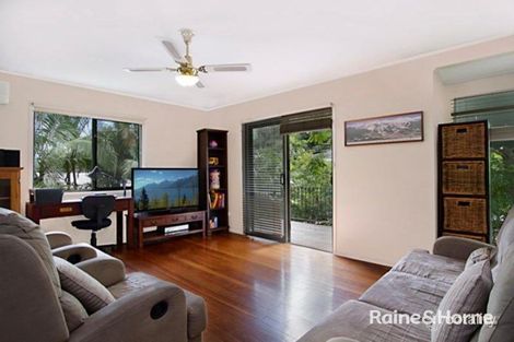 Property photo of 6 Fallbrook Street Kenmore QLD 4069