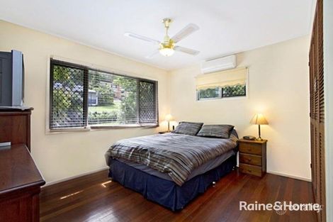 Property photo of 6 Fallbrook Street Kenmore QLD 4069