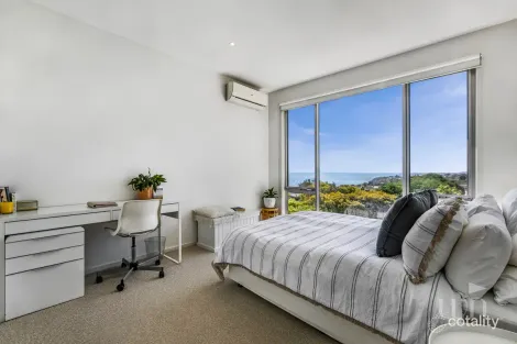 Property photo of 21 Headland Waters Mount Martha VIC 3934