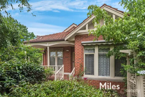 18 Hopetoun Gr, Eaglemont, VIC 3084