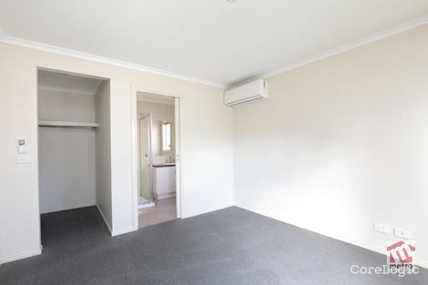 Property photo of 20 Black Gum Crescent Cranbourne West VIC 3977