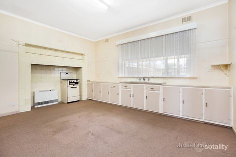 Property photo of 179 Main Road Campbells Creek VIC 3451