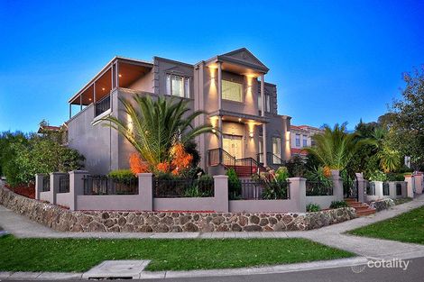 Property photo of 24 Hunter Avenue Roxburgh Park VIC 3064