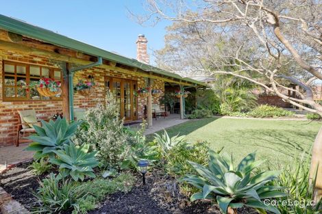 Property photo of 2 Lea Place Sorrento WA 6020