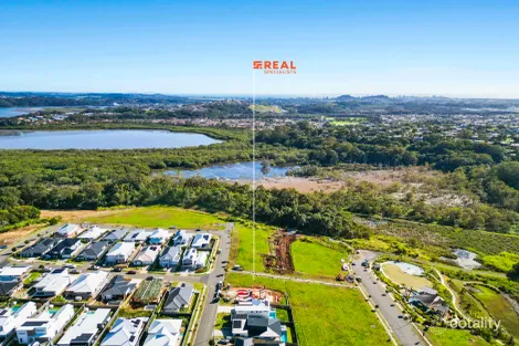 10 TOWNSEND CRES, TERRANORA, NSW 2486