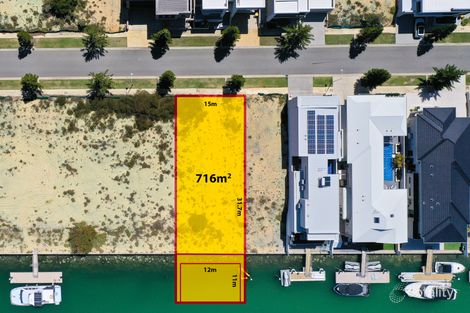 11 Chelydra Pnt, North Coogee, WA 6163