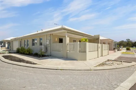 Property photo of 35 Crenshaw Drive Gnangara WA 6077