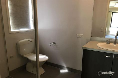 Property photo of 4 Norris Grove Berwick VIC 3806