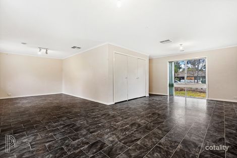 Property photo of 1 Nimmo Place Wanniassa ACT 2903