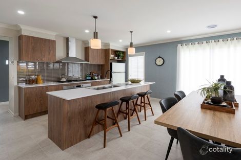 Property photo of 2 Leane Way Mickleham VIC 3064