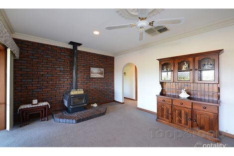 Property photo of 14 Hermitage Place Wynn Vale SA 5127