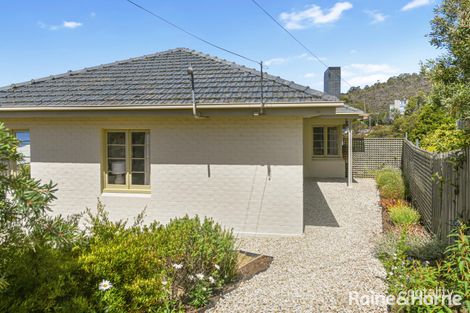 Property photo of 1/20 Richardson Avenue Dynnyrne TAS 7005