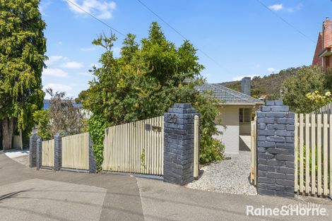 Property photo of 1/20 Richardson Avenue Dynnyrne TAS 7005