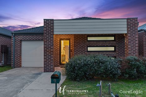 Property photo of 9 Stable Street Pakenham VIC 3810