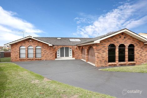 Property photo of 7 Evers Close Edensor Park NSW 2176