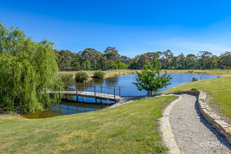 Property photo of 9 Shirley Drive Taradale VIC 3447